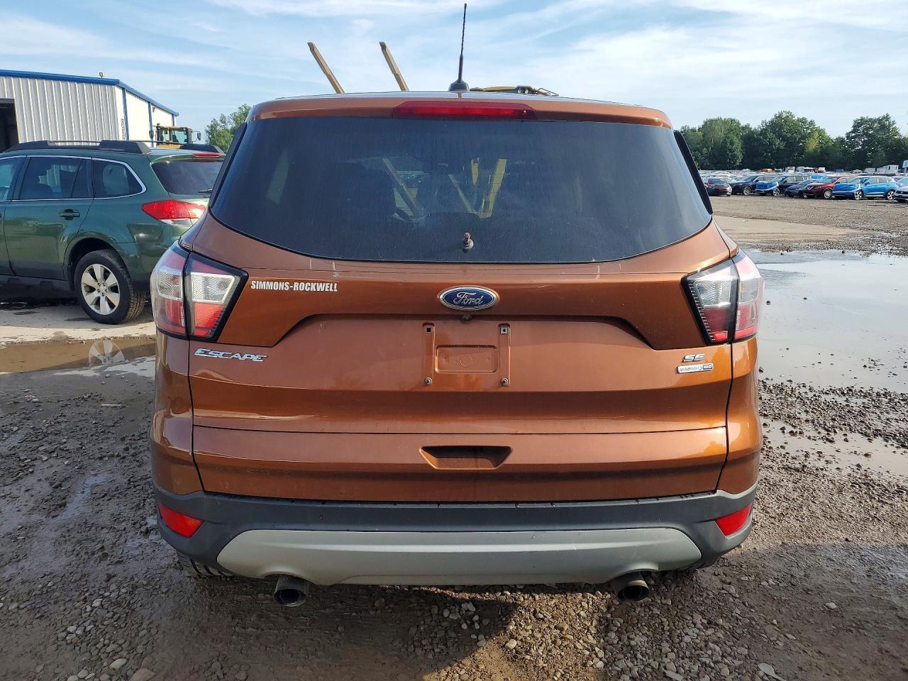 2017 Ford Escape Se - Image 6