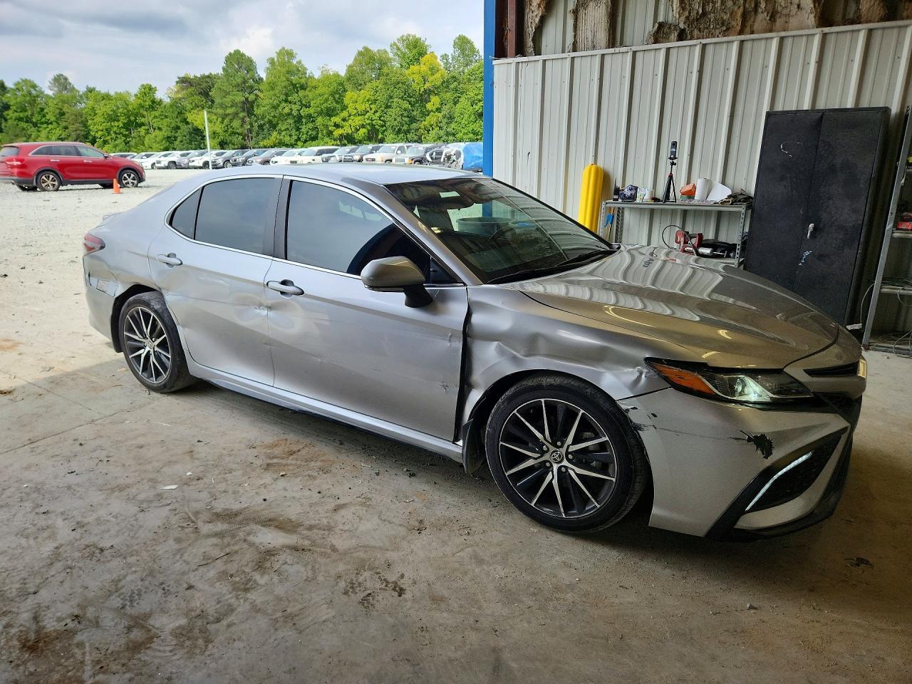 2024 Toyota Camry Se - Фото 4
