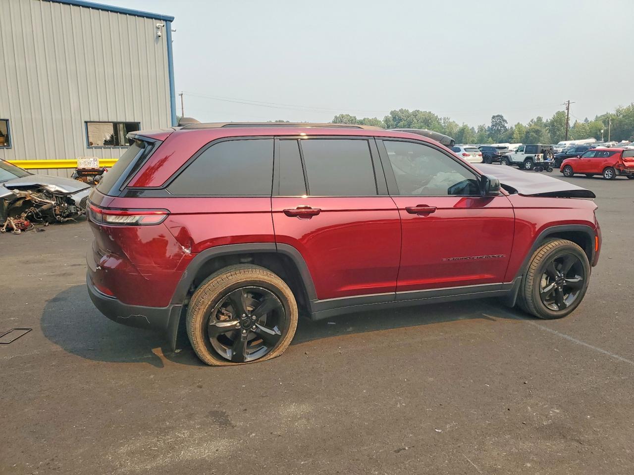 2023 Jeep Grand Cherokee Limited - Фото 3