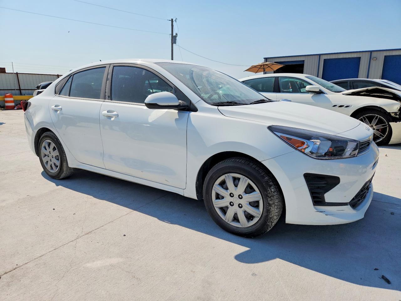 2023 Kia Rio S - Фото 4