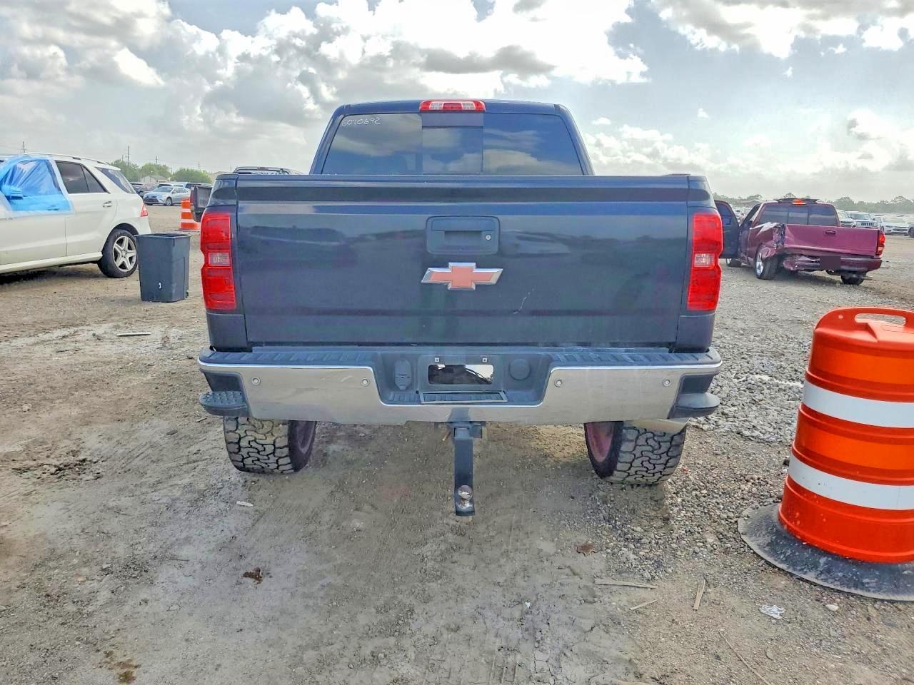 2014 Chevrolet Silverado C1500 Ltz - Image 6