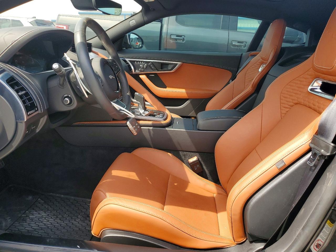 2021 Jaguar F-Type - Фото 7