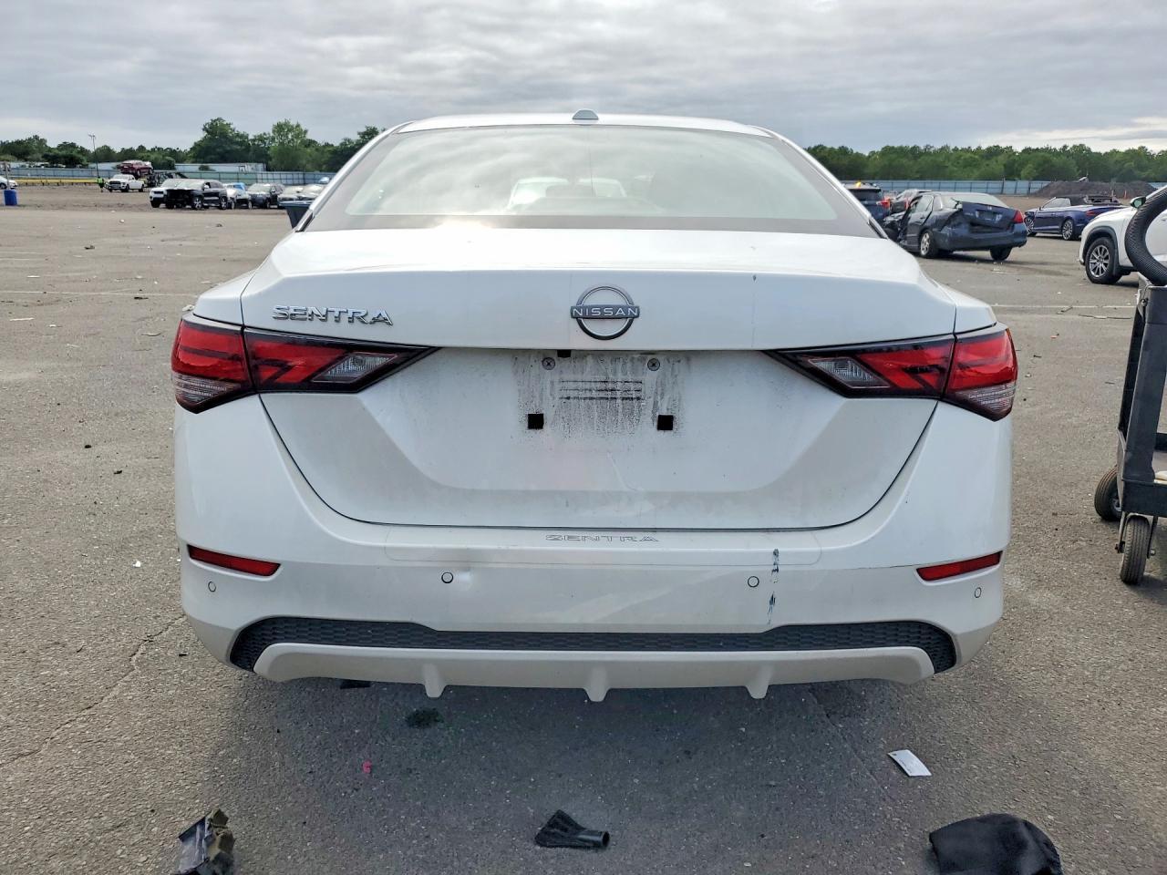 2025 Nissan Sentra Sv - Image 6