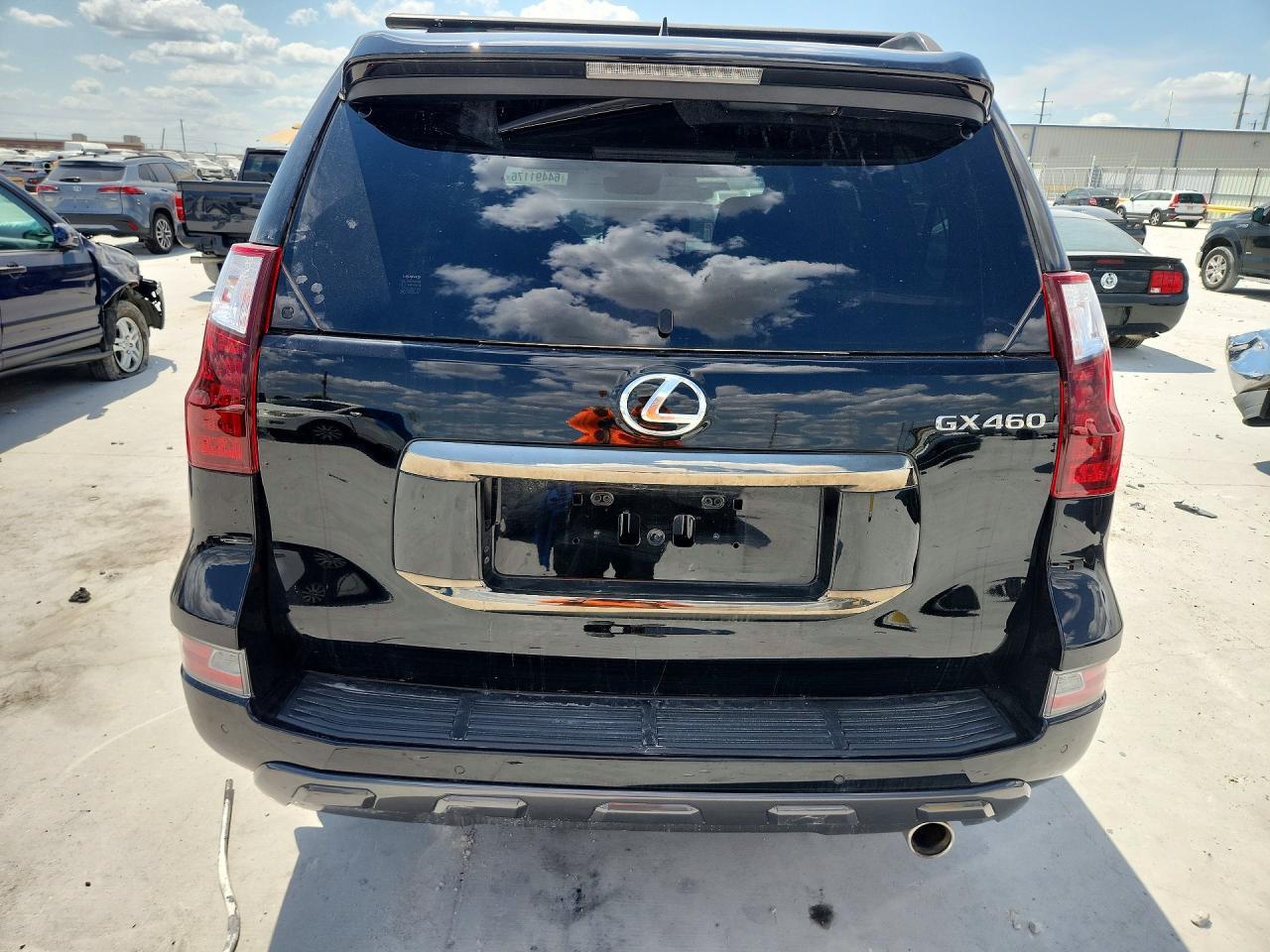 2022 Lexus Gx 460 - Image 6