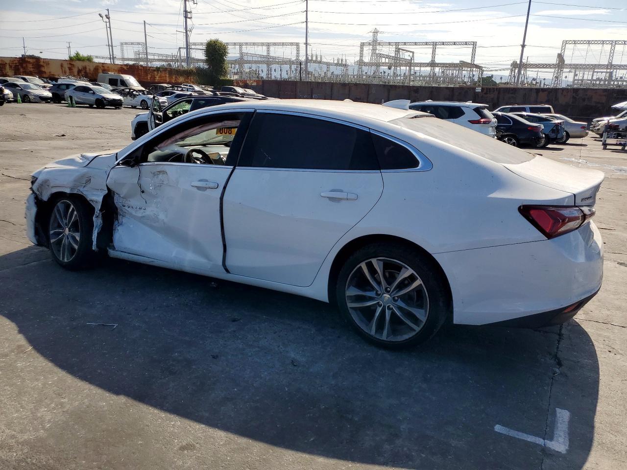 2021 Chevrolet Malibu Lt - Image 2