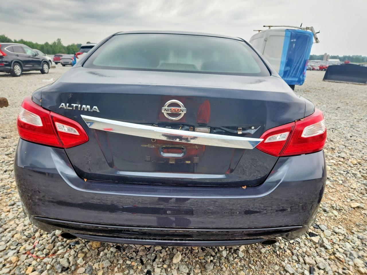 2016 Nissan Altima 2.5 S - Фото 6