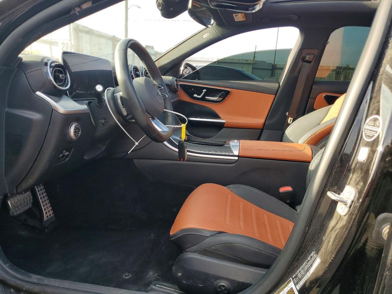 2024 Mercedes-Benz C 300 - Image 7