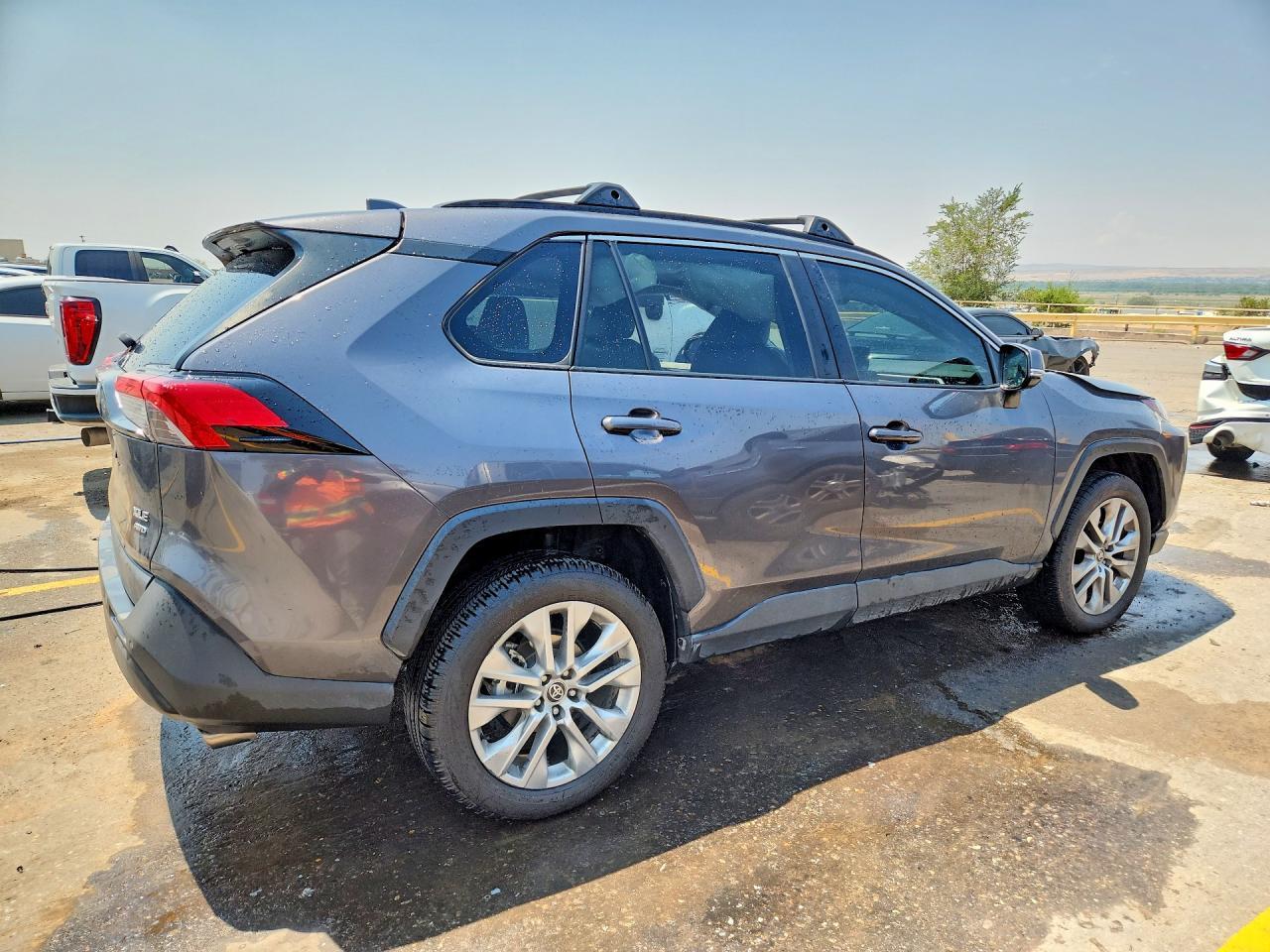 2024 Toyota Rav4 Xle Premium - Фото 3