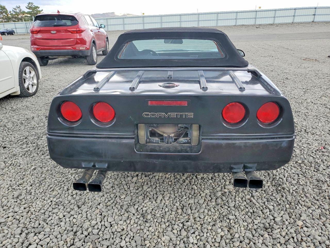 1986 Chevrolet Corvette - Image 6
