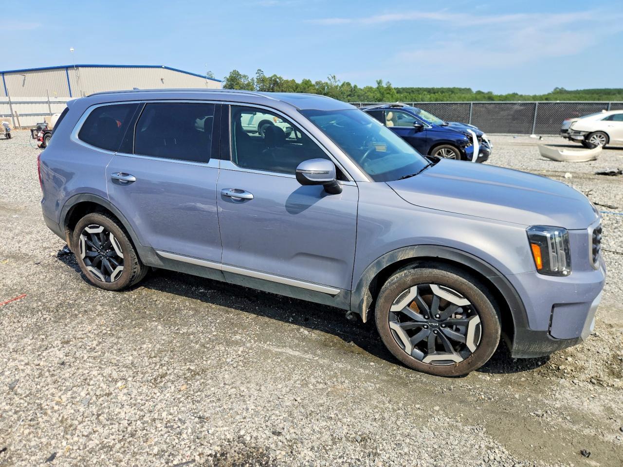 2025 Kia Telluride S - Фото 4
