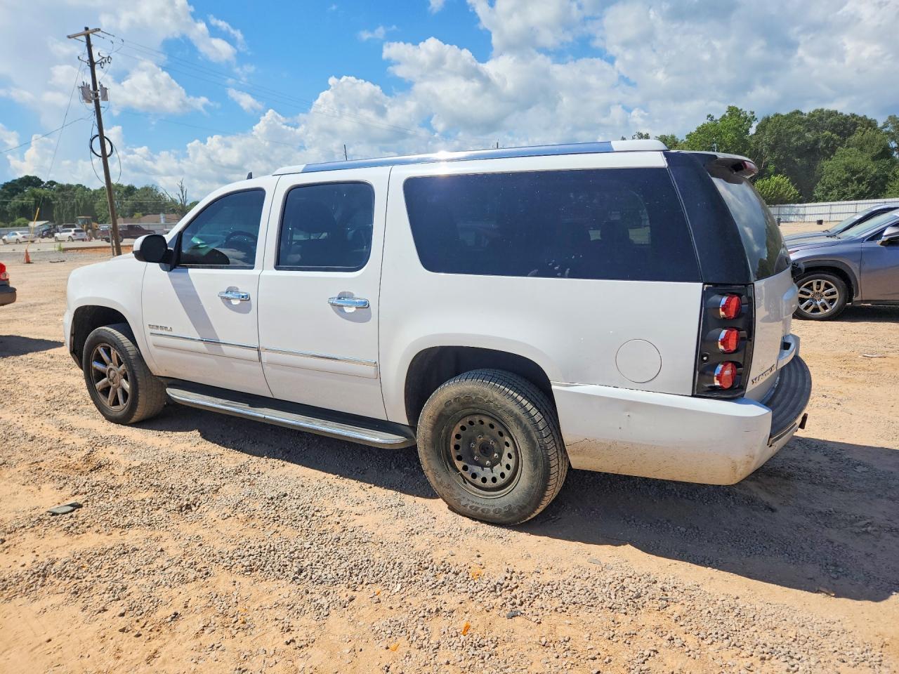 2013 GMC Yukon Xl Denali - Фото 2