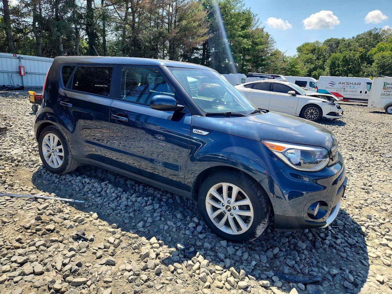 2017 Kia Soul + - Фото 4