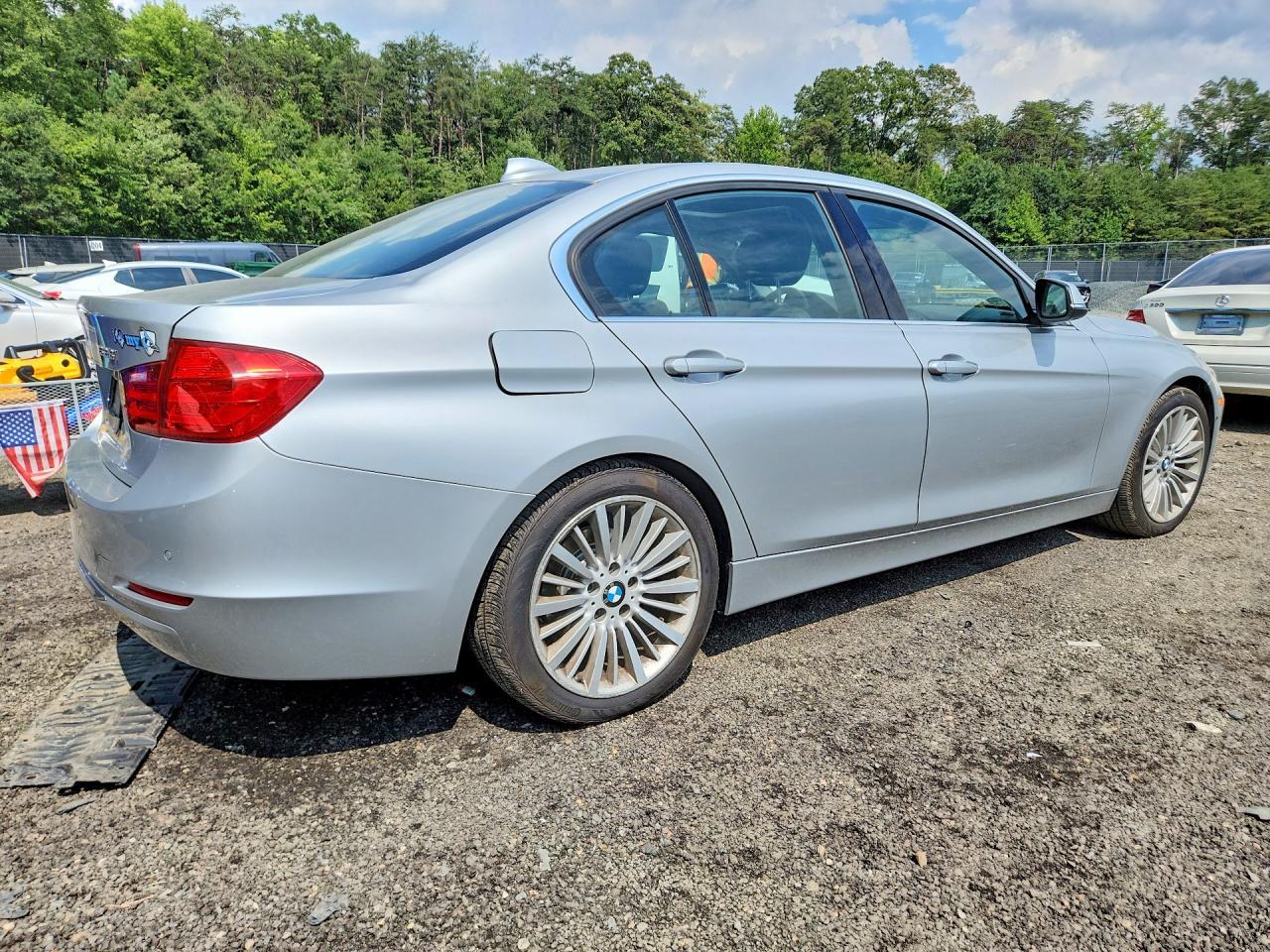 2013 BMW 328 I Sulev - Image 3