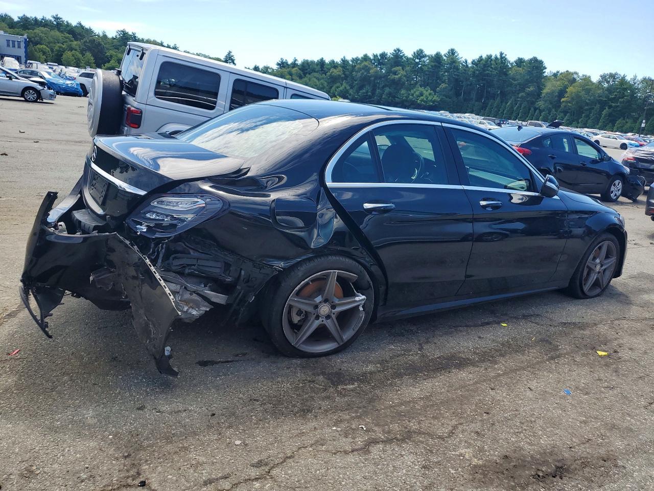 2015 Mercedes-Benz C 300 4Matic - Фото 3