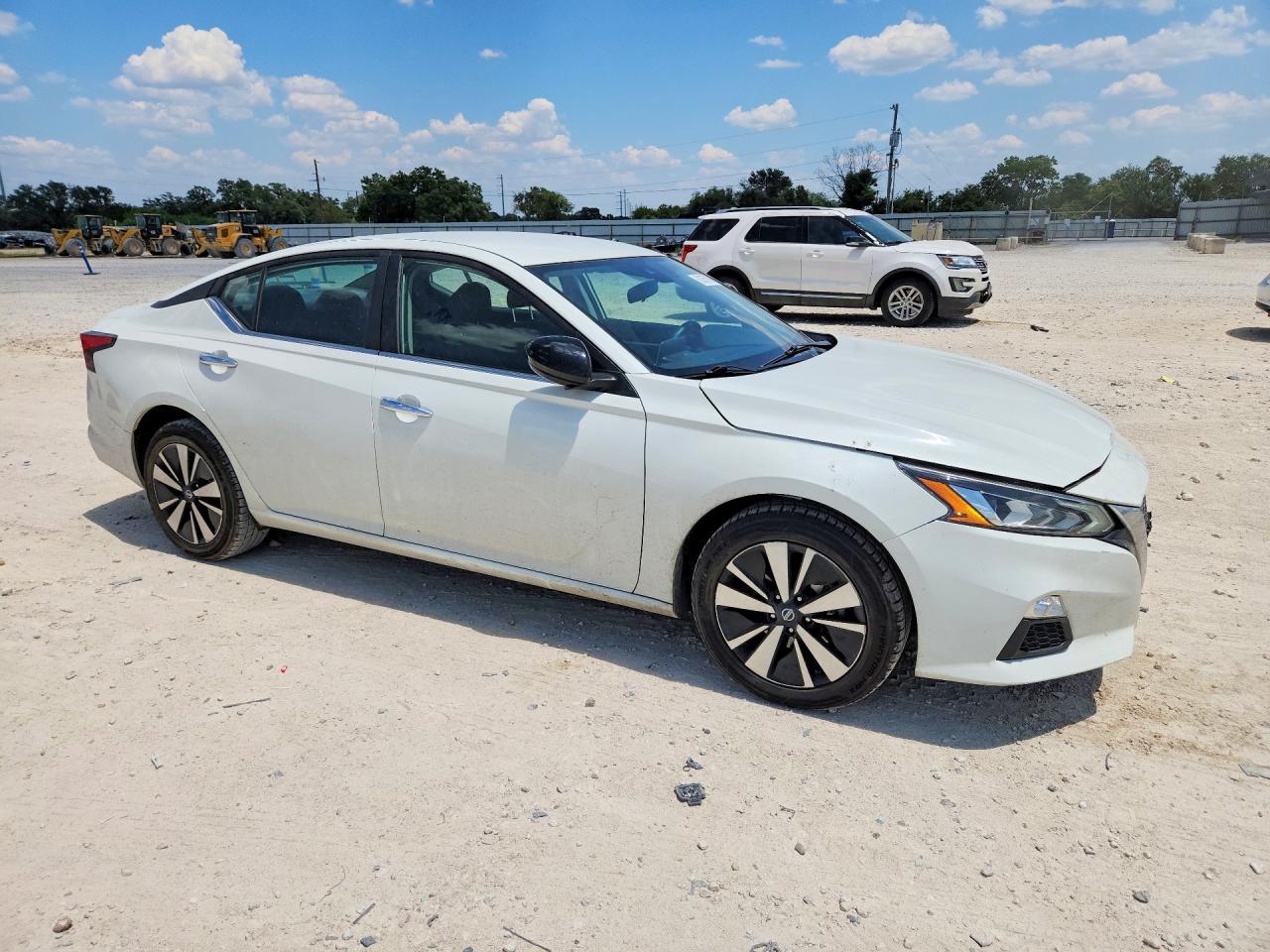 2022 Nissan Altima Sv - Image 4