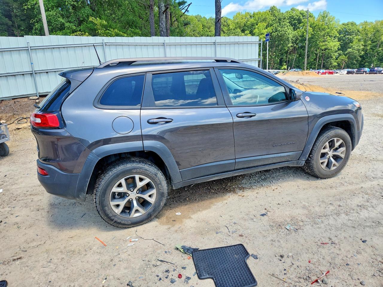 2016 Jeep Cherokee Trailhawk - Фото 3
