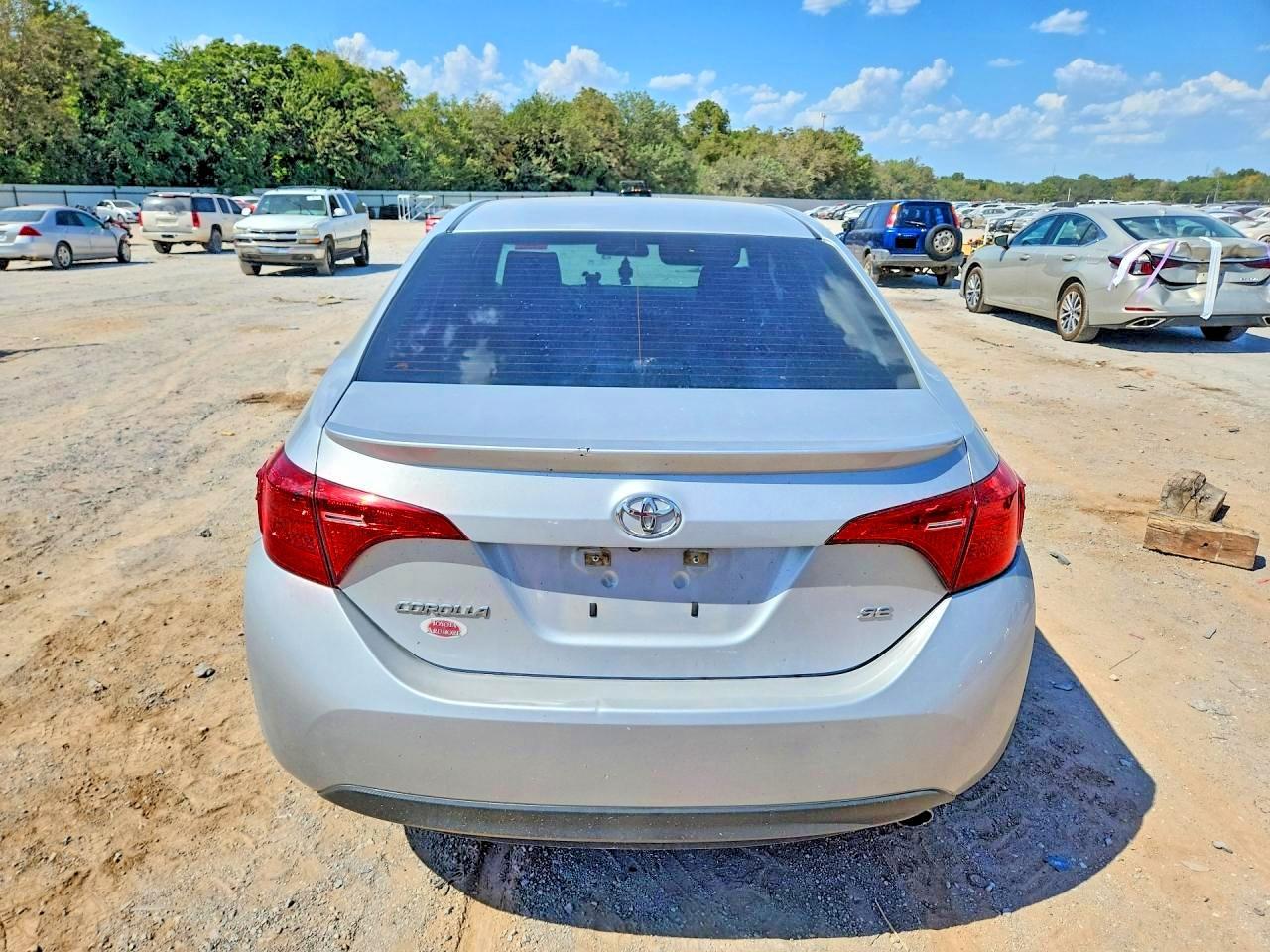 2018 Toyota Corolla Se - Image 6