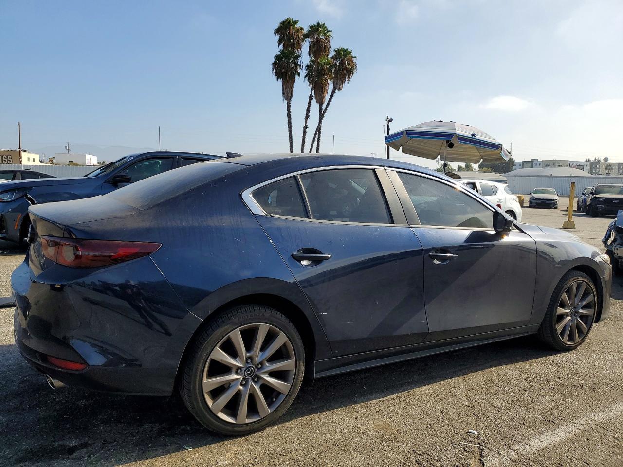 2019 Mazda 3 - Image 3