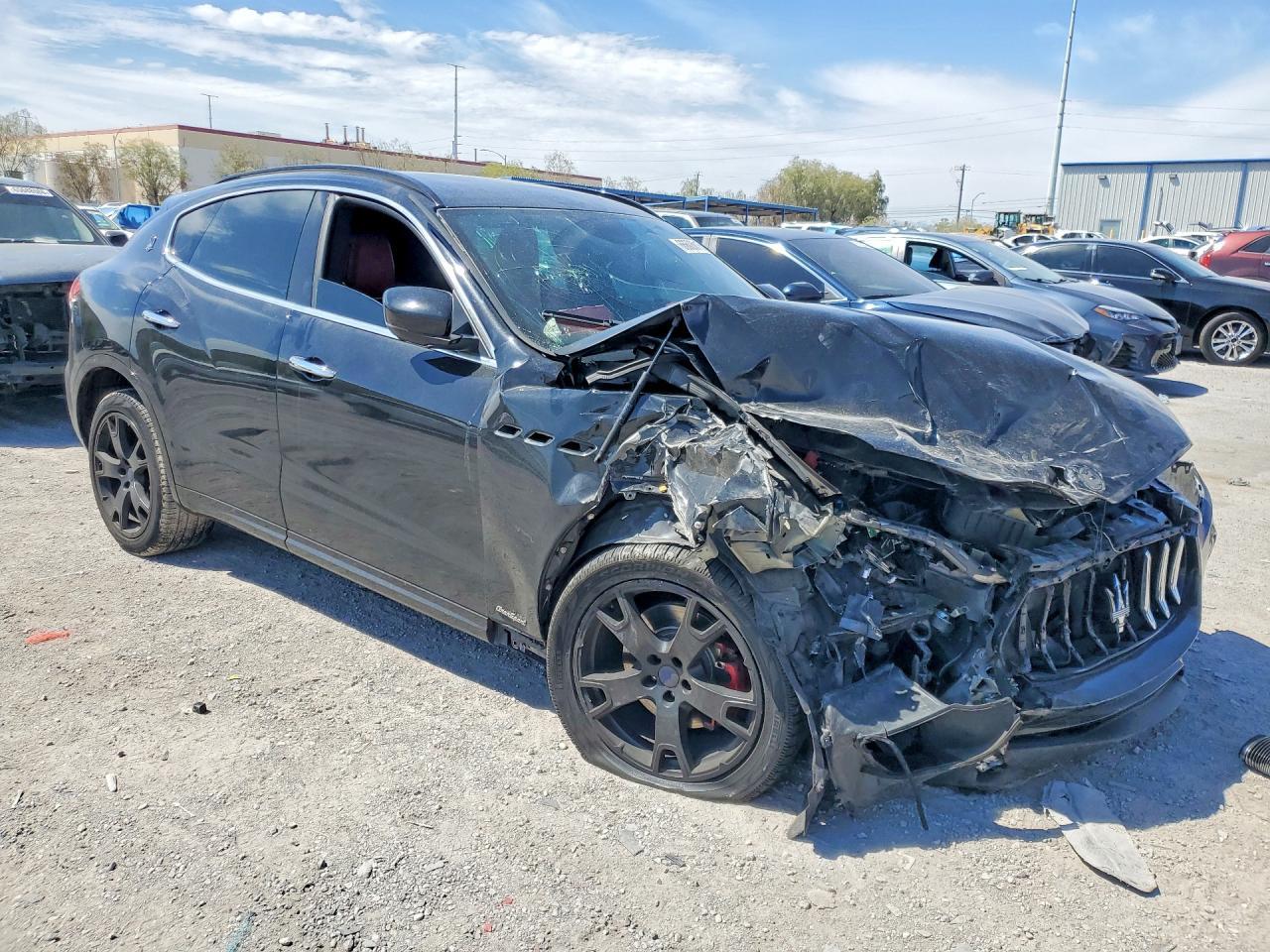 2018 Maserati Levante Sport - Фото 4