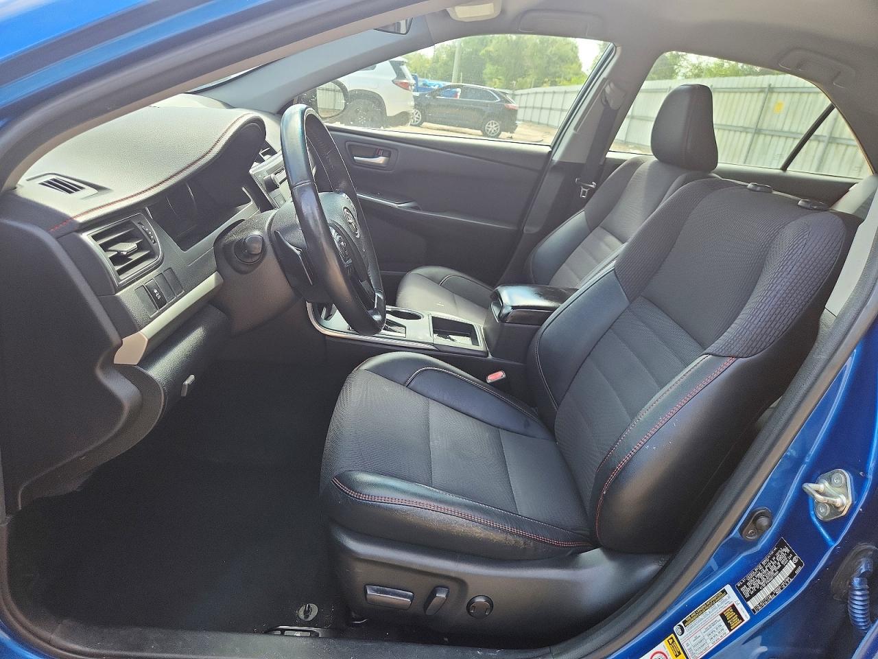 2017 Toyota Camry Se - Фото 7
