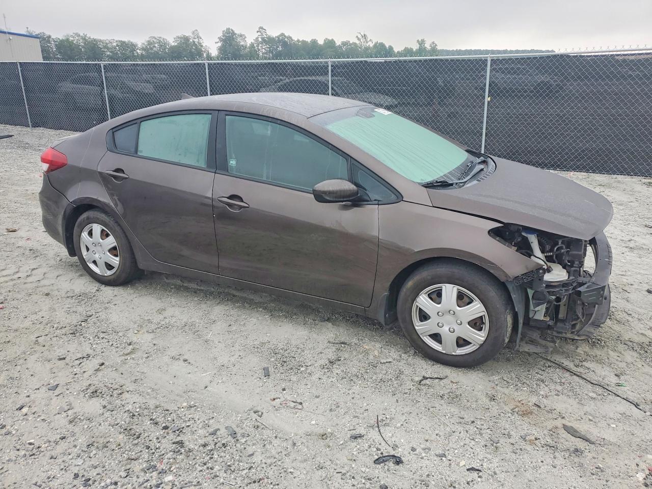 2017 Kia Forte Lx - Фото 4