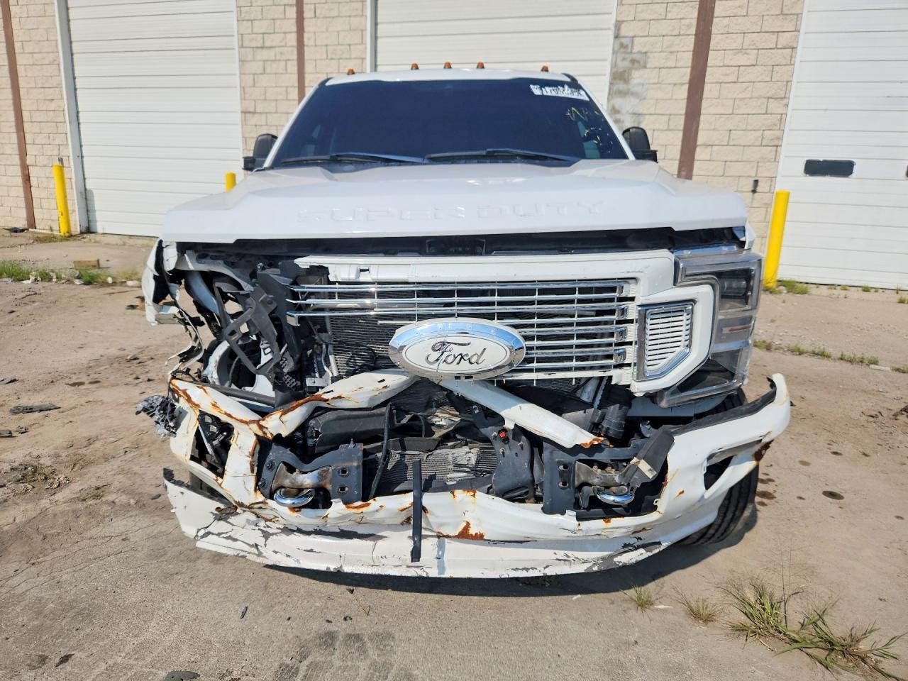 2022 Ford F450 Super Duty - Фото 5