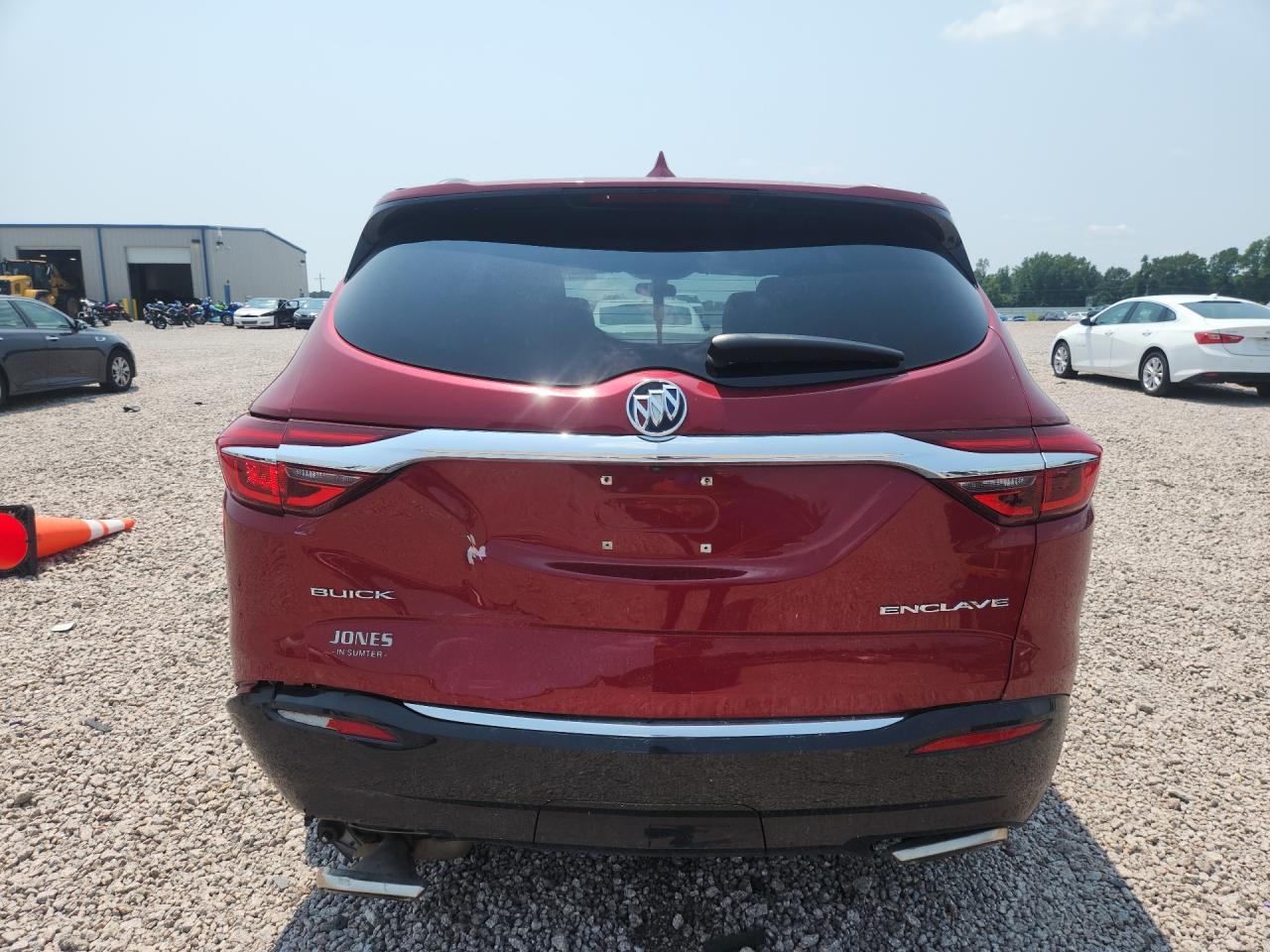 2018 Buick Enclave Essence - Image 6