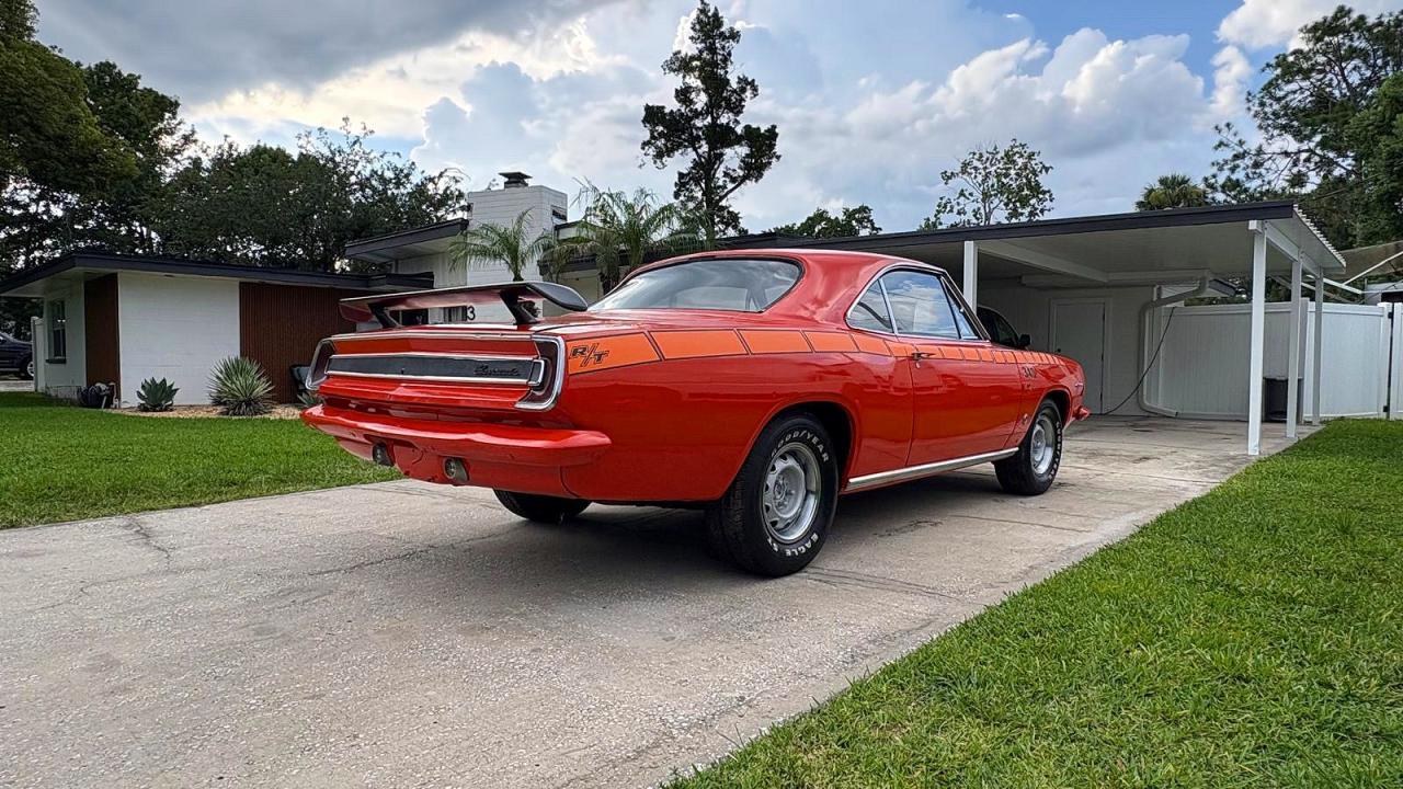 1967 Plymouth Barracuda - Фото 4