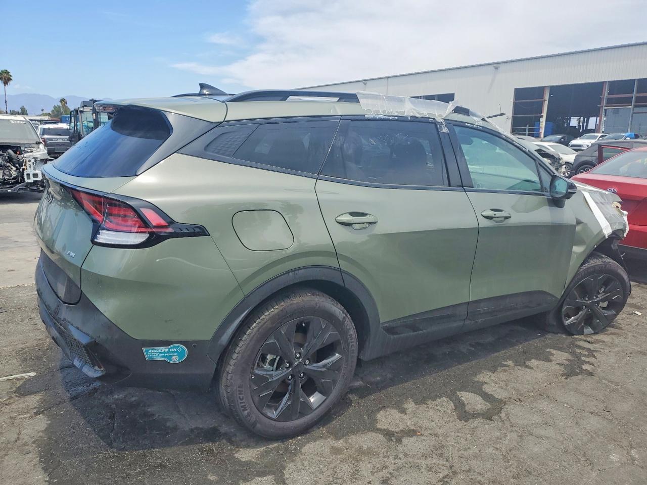 2025 Kia Sportage X-Line Prestige - Фото 3