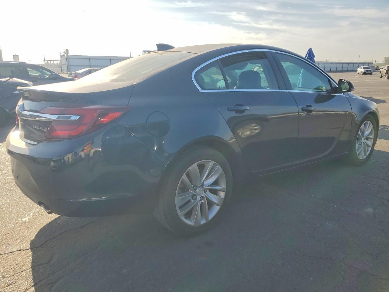 2015 Buick Regal - Фото 3