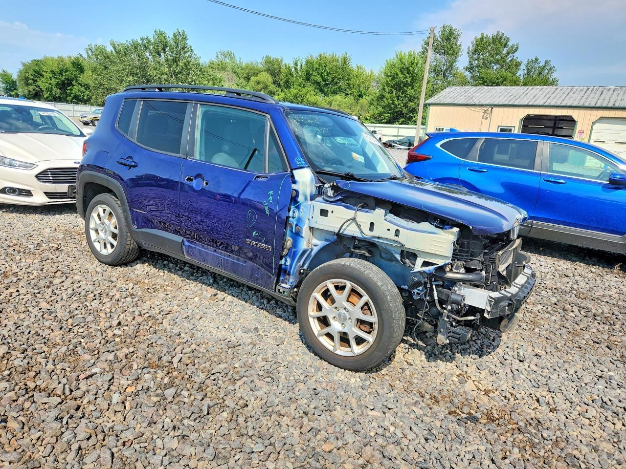 2019 Jeep Renegade Latitude - Image 4