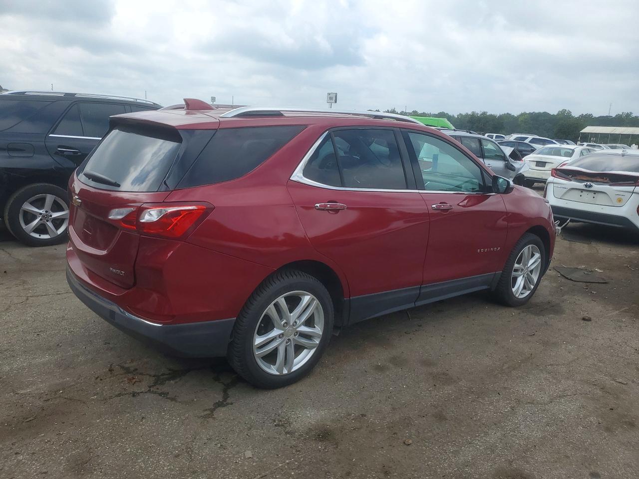 2018 Chevrolet Equinox Premier - Фото 3