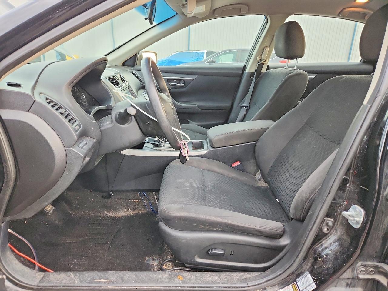2015 Nissan Altima 2.5 S - Фото 7