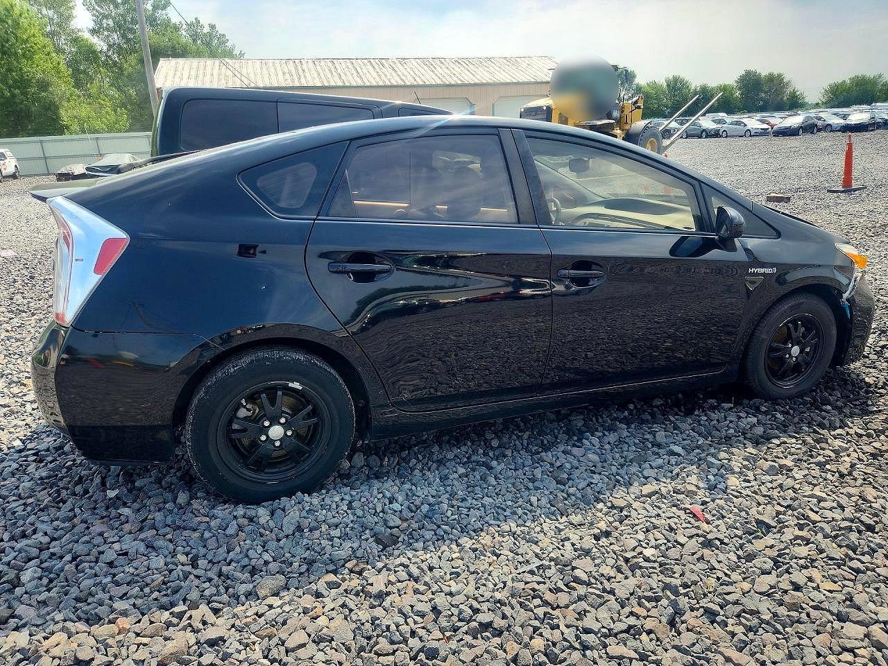 2014 Toyota Prius Four - Фото 3