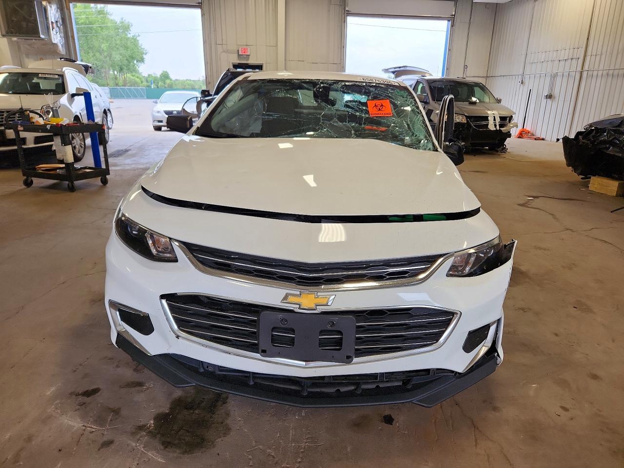 2018 Chevrolet Malibu Ls - Фото 5