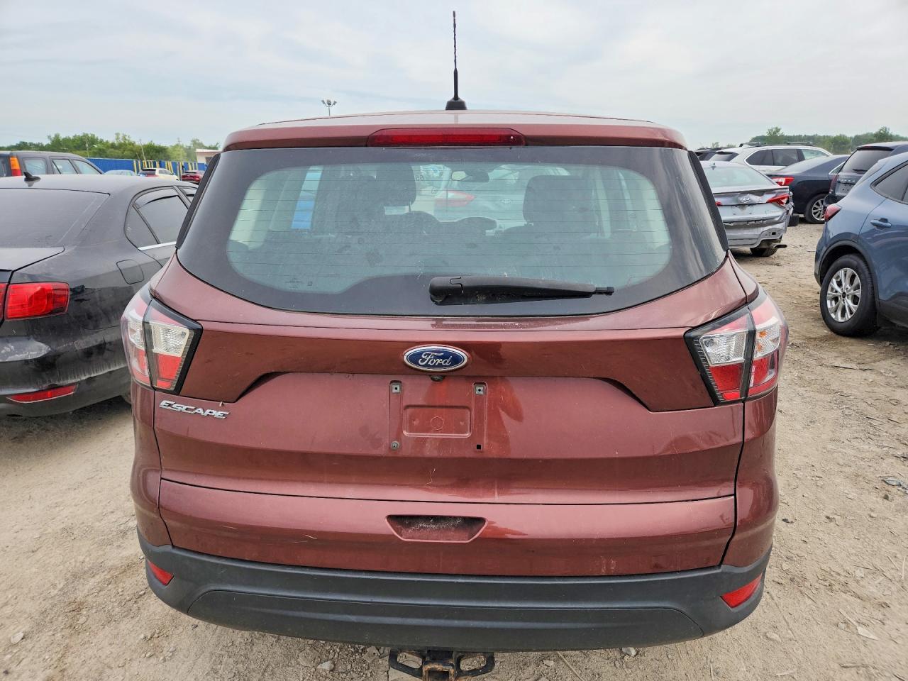 2018 Ford Escape S - Фото 6