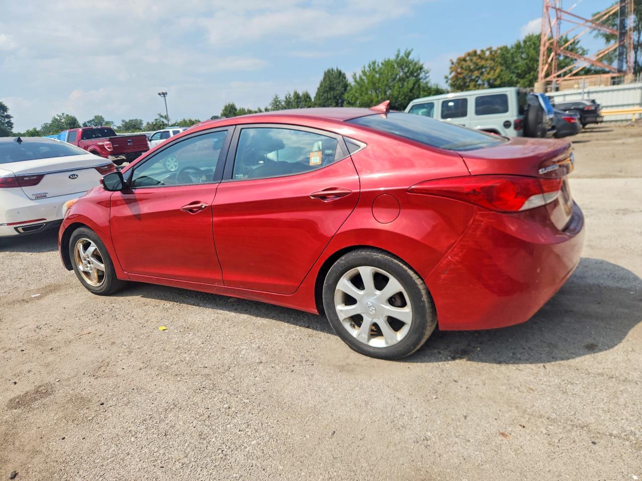 2013 Hyundai Elantra Limited - Фото 2
