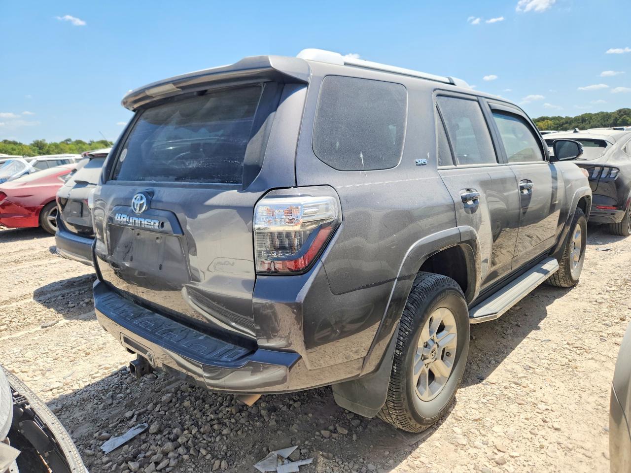2016 Toyota 4Runner Sr5 - Фото 3