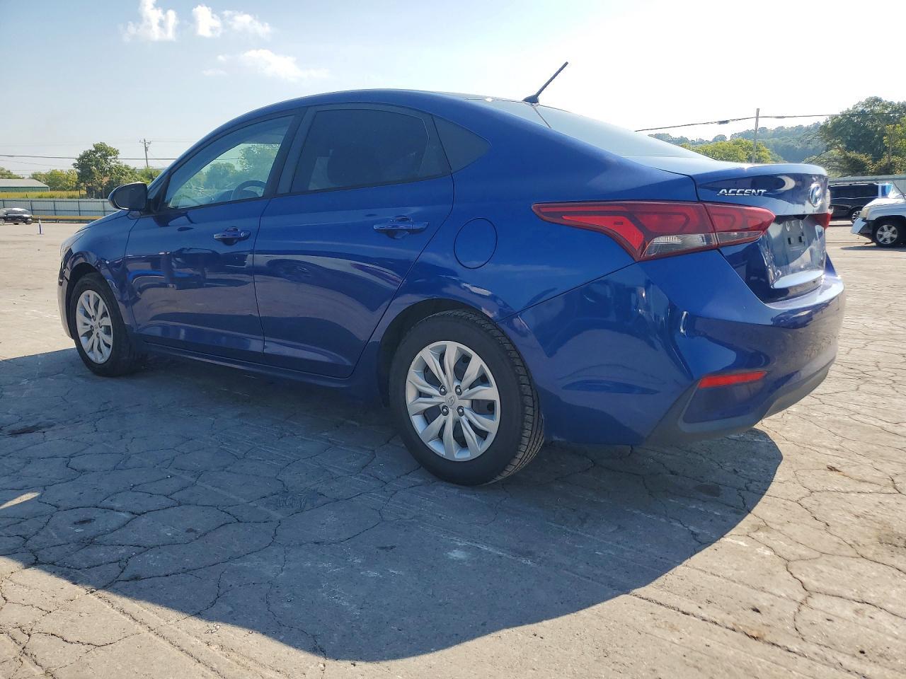 2020 Hyundai Accent Se - Фото 2
