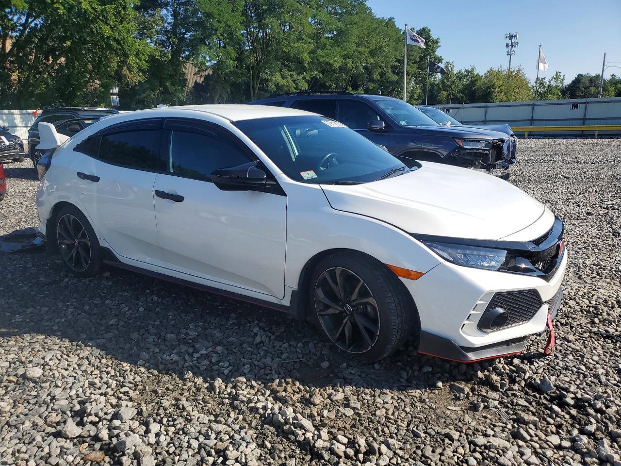 2018 Honda Civic Sport - Фото 4