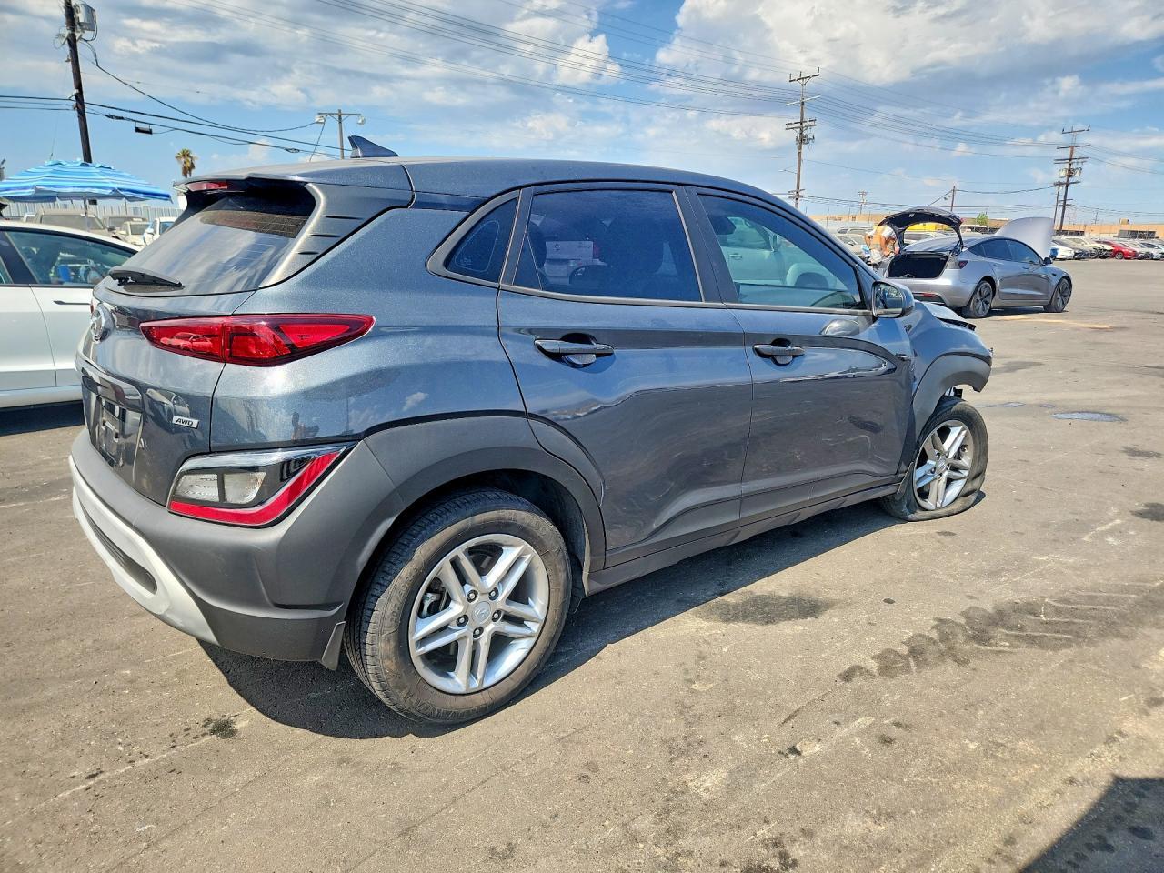 2022 Hyundai Kona Se - Фото 3