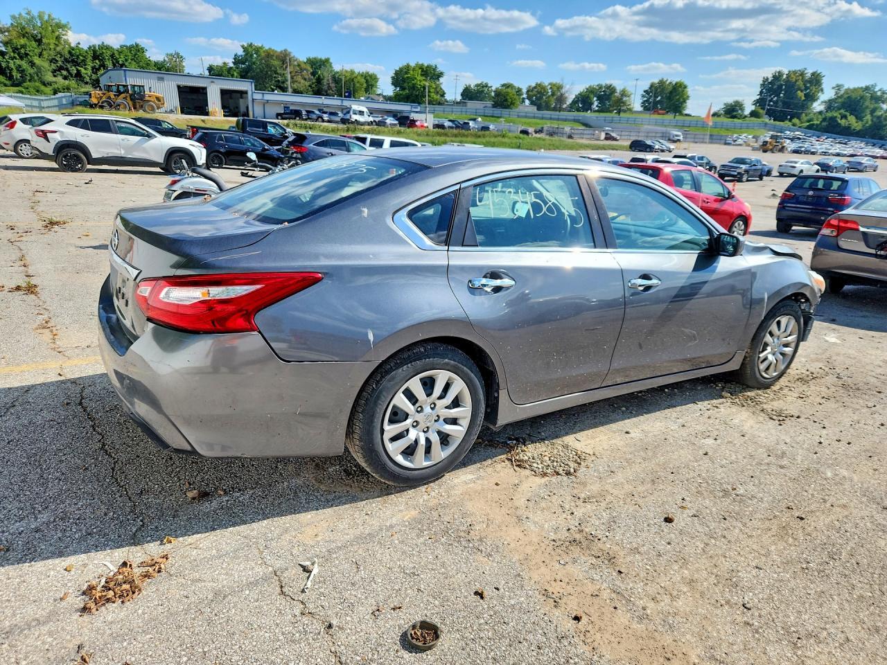 2017 Nissan Altima 2.5 S - Фото 3