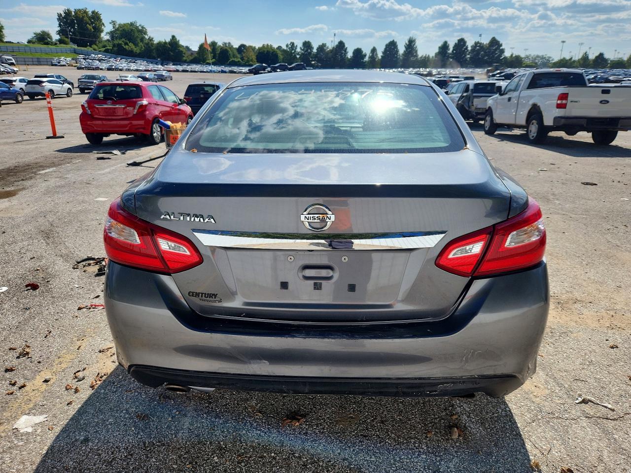 2017 Nissan Altima 2.5 S - Фото 6