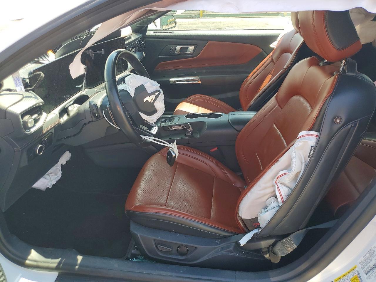 2024 Ford Mustang Gt - Фото 7