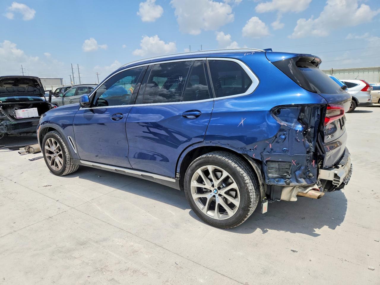 2023 BMW X5 Sdrive 40I - Фото 2