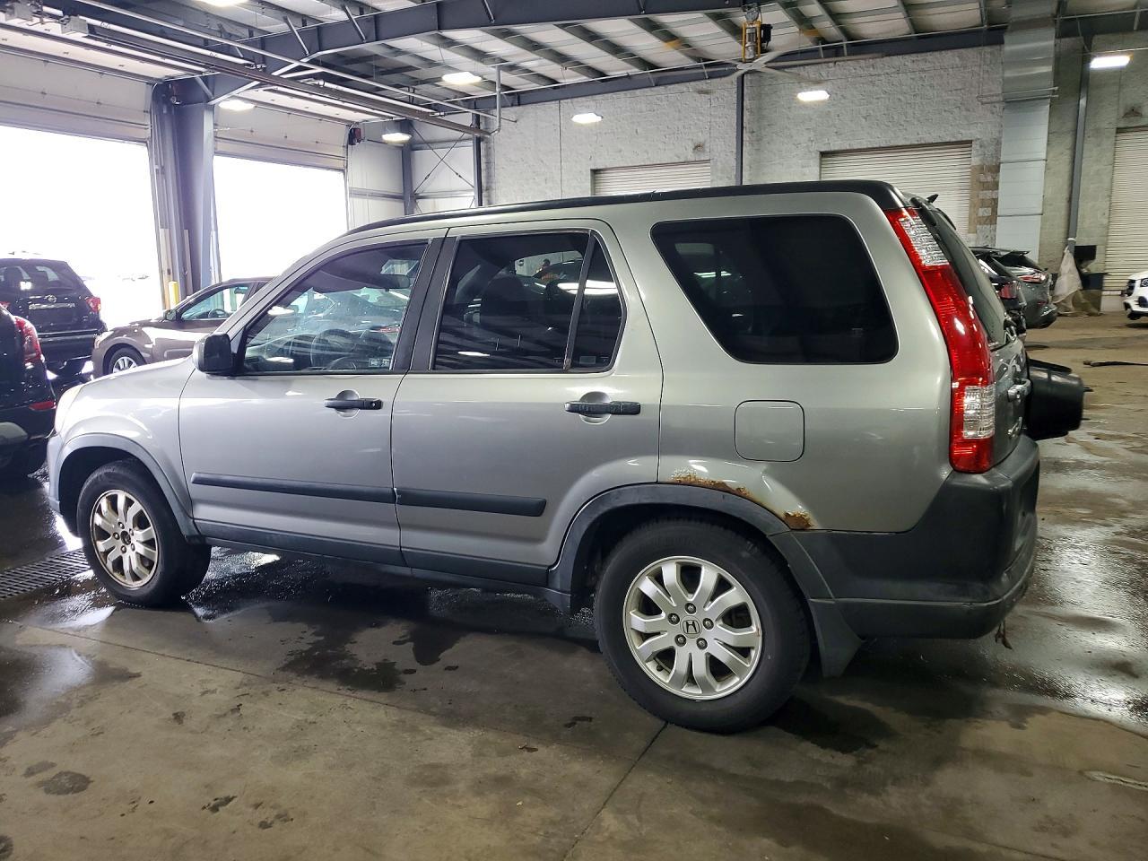 2005 Honda Cr-V Ex - Image 2