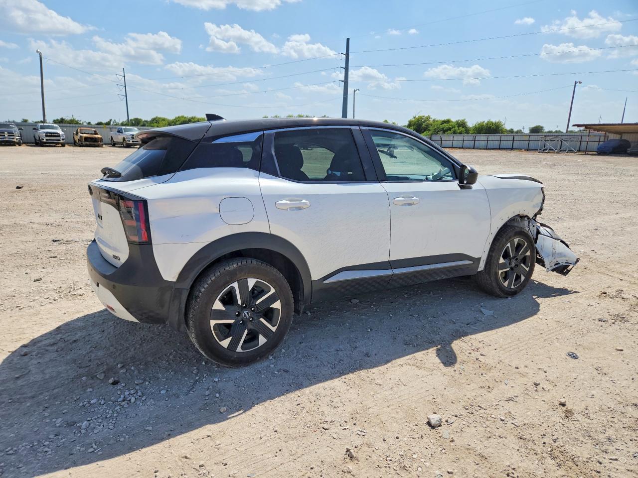 2025 Nissan Kicks Sv - Фото 3