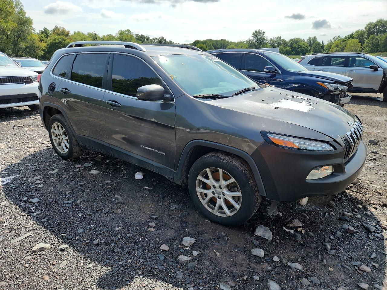 2018 Jeep Cherokee Latitude Plus - Фото 4