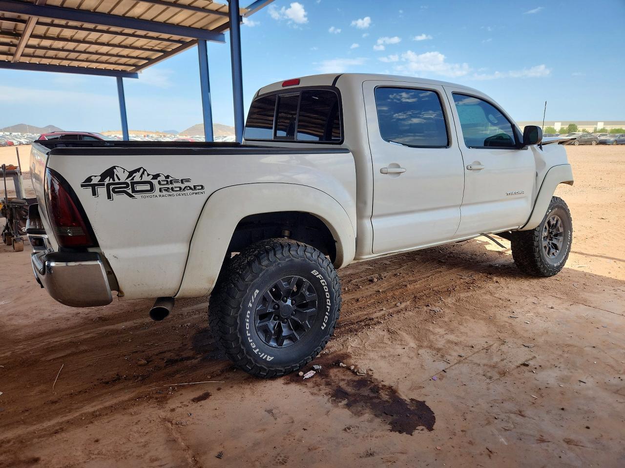2006 Toyota Tacoma V6 - Image 3