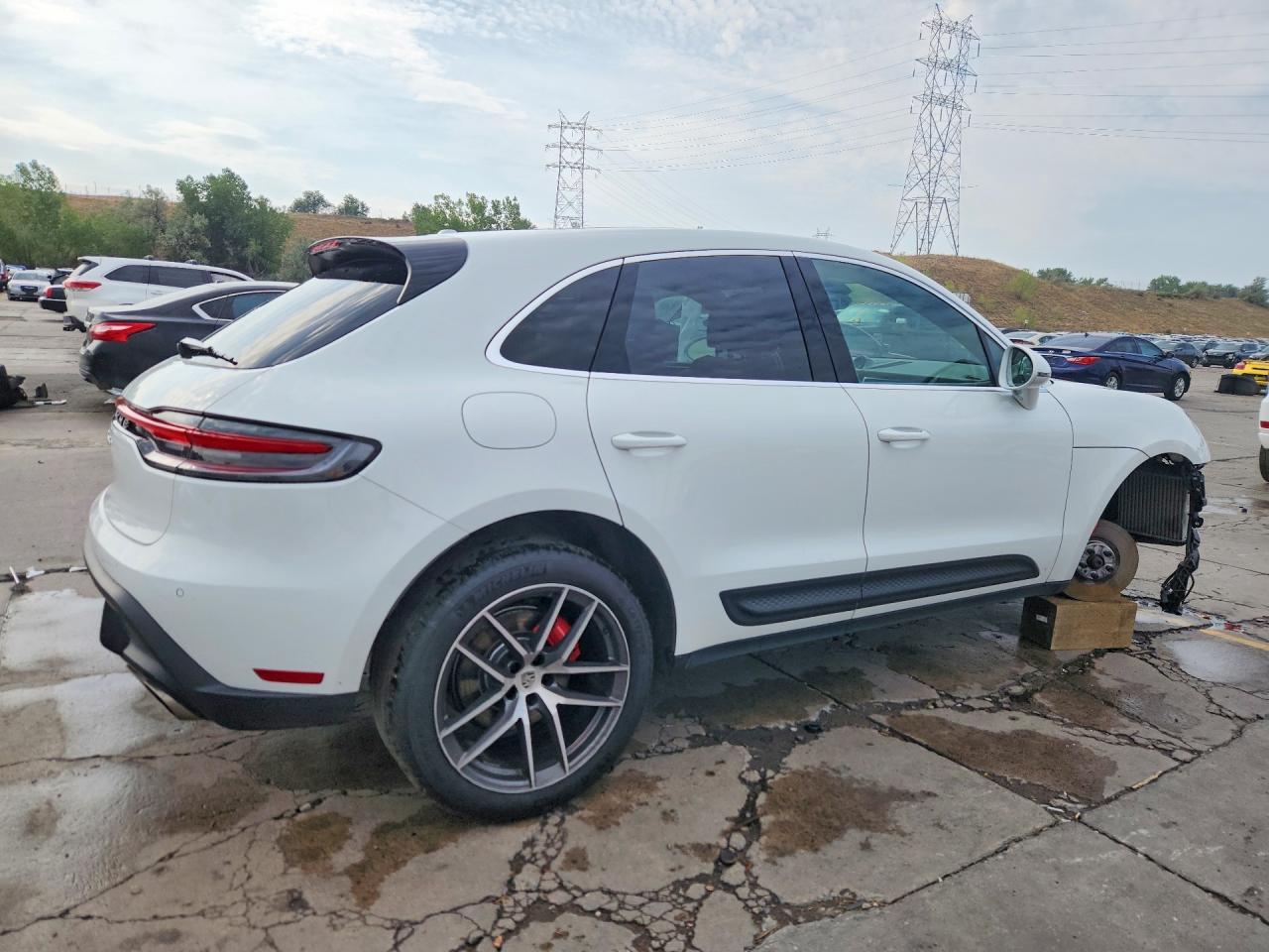 2024 Porsche Macan S - Фото 3